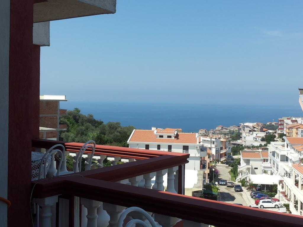 Alvanita Apartments Ülgün Dış mekan fotoğraf