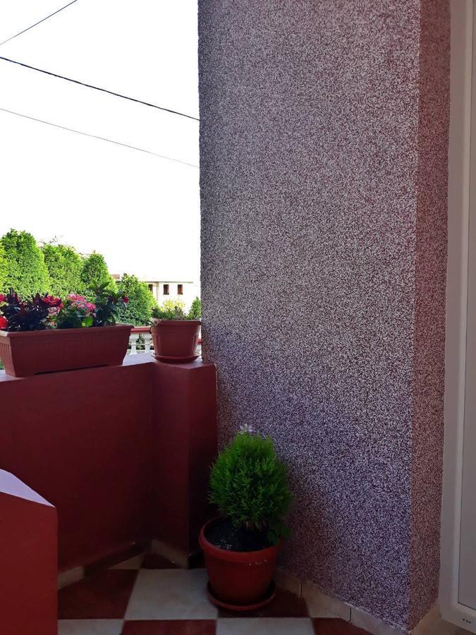 Alvanita Apartments Ülgün Dış mekan fotoğraf