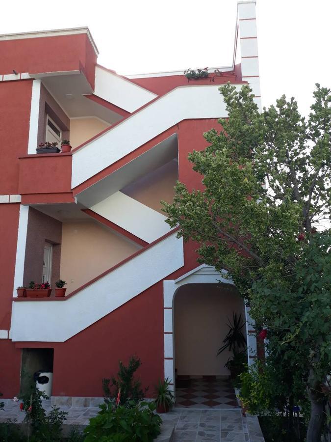Alvanita Apartments Ülgün Dış mekan fotoğraf