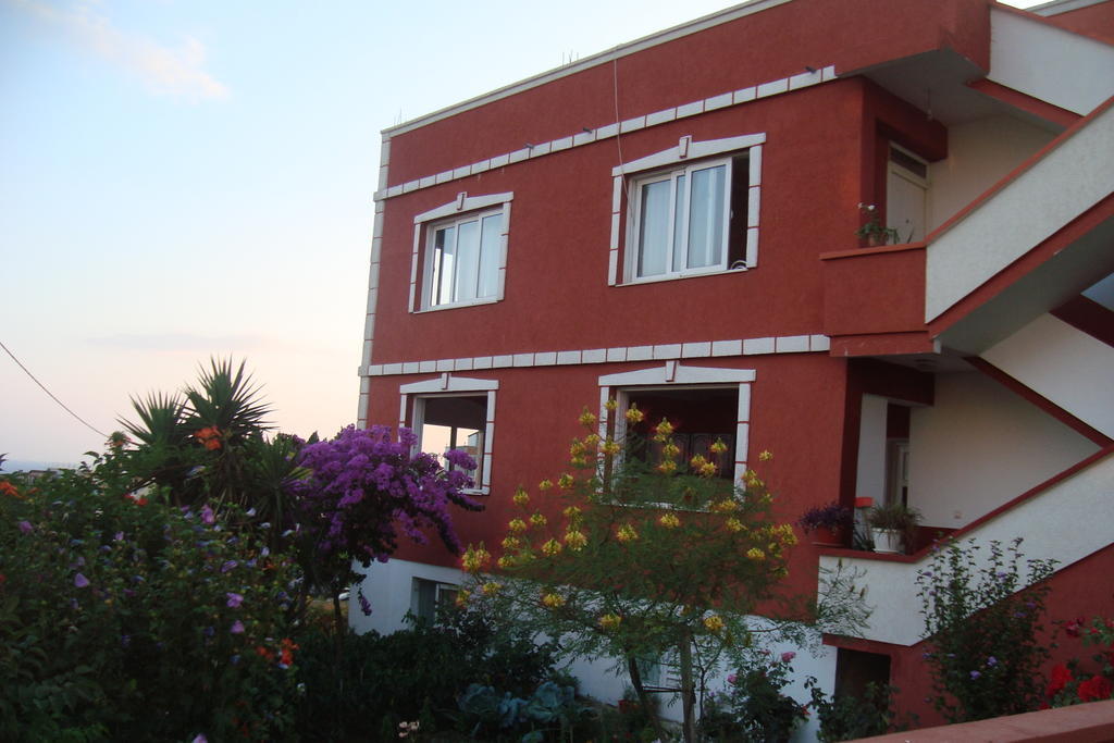 Alvanita Apartments Ülgün Dış mekan fotoğraf