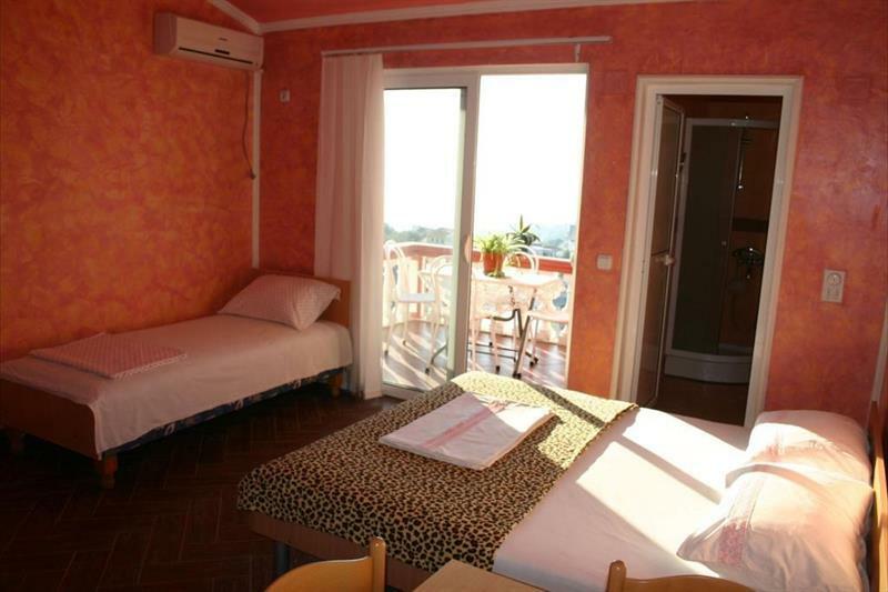 Alvanita Apartments Ülgün Dış mekan fotoğraf